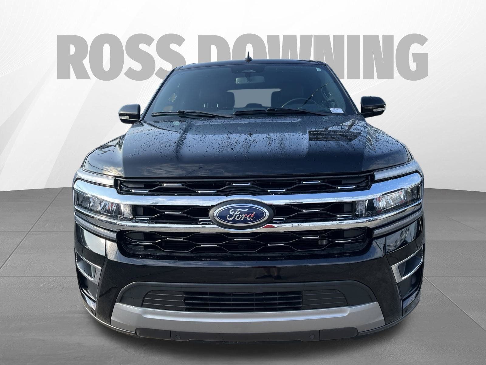 Used 2024 Ford Expedition Max Limited RWD image 2