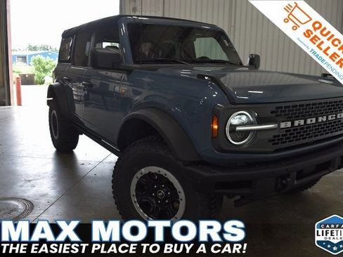 New 2024 Ford Bronco Badlands w/ Sasquatch Package image 1