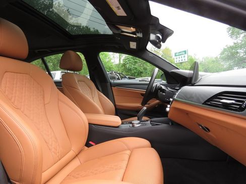 Used 2022 BMW 530i xDrive w/ Convenience Package AWD/4WD image 13