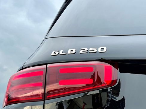 Certified 2024 Mercedes-Benz GLB 250 GLB 250 image 8