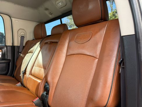 Used 2017 RAM 2500 Longhorn image 29