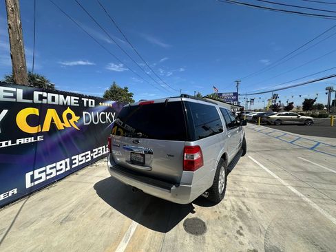 Used 2011 Ford Expedition EL XLT RWD image 4