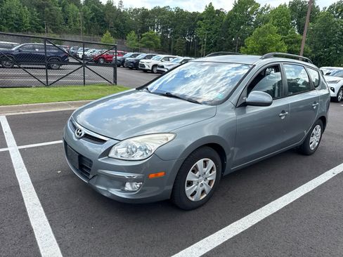 Used 2010 Hyundai Elantra SE w/ Popular Equipment Pkg 2 FWD image 5