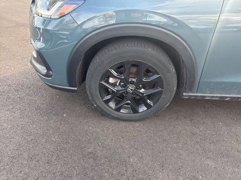 Used 2025 Honda HR-V Sport image 20