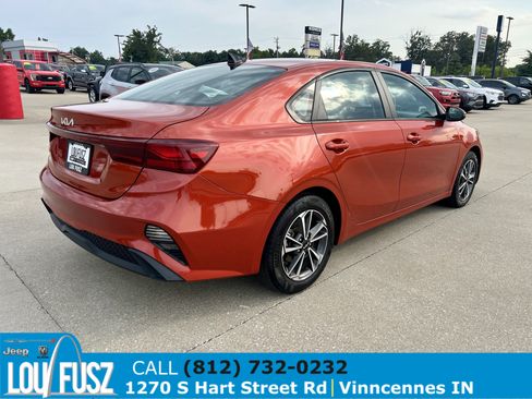 Used 2023 Kia Forte LXS w/ LXS Technology Package FWD image 7