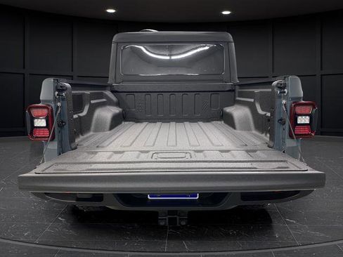 New 2026 Jeep Gladiator Willys image 14