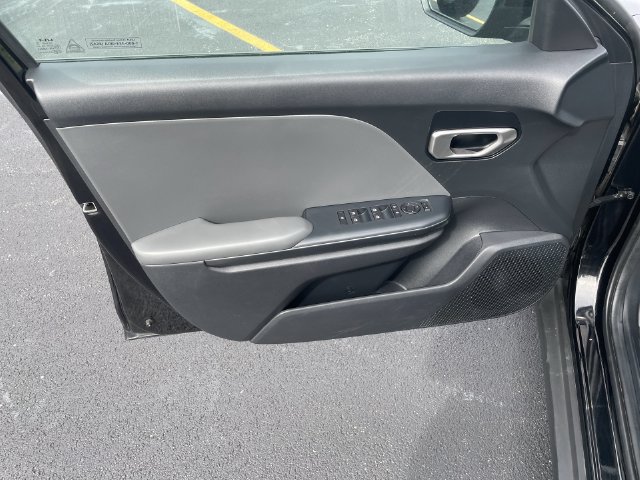 Used 2025 Kia K4 FWD image 14