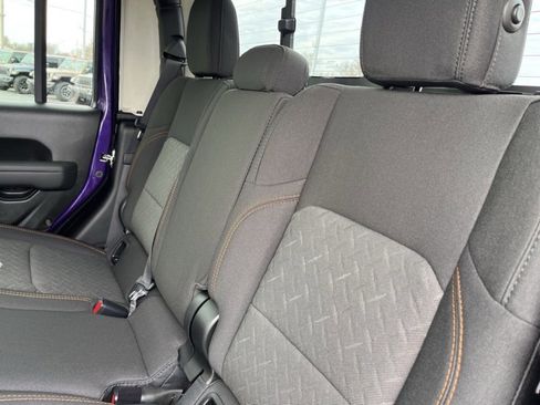 New 2026 Jeep Gladiator Mojave image 42