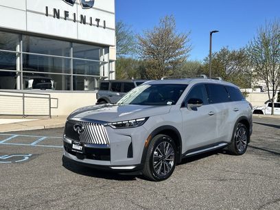 Certified 2026 INFINITI QX60 Luxe w/ Family Package