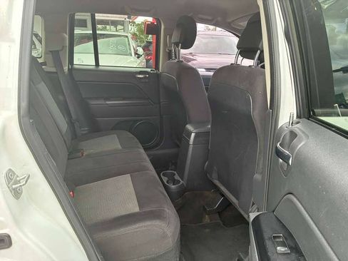 Used 2016 Jeep Compass Sport w/ Power Value Group FWD image 11