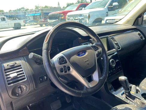 Used 2014 Ford Flex Limited w/ Equipment Group 303A AWD/4WD image 10