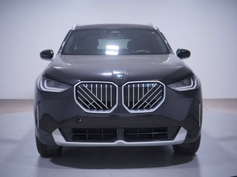 Used 2025 BMW X3 xDrive30i w/ Convenience Package AWD/4WD image 4