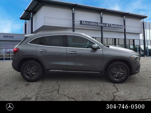 Used 2025 Mercedes-Benz GLA 250 4MATIC image 2