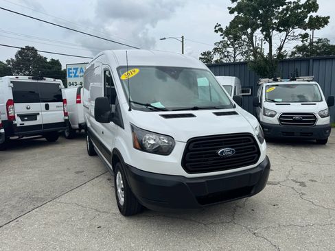 Used 2019 Ford Transit 250 148 Medium Roof RWD image 2