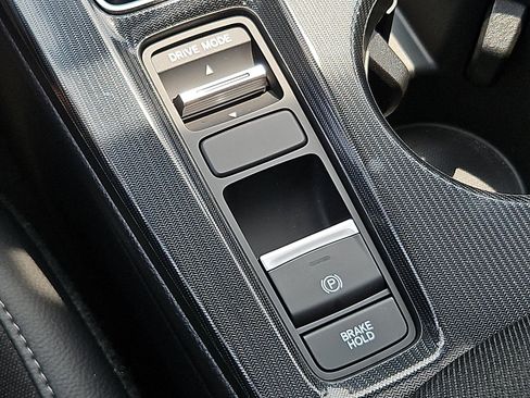 Used 2025 Honda Civic Sport image 25