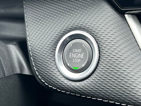 New 2026 Chevrolet Equinox LT w/ Convenience Package II image 28