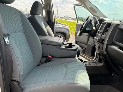 Used 2017 RAM 2500 Tradesman w/ Chrome Appearance Group AWD/4WD image 11