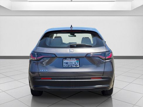 Certified 2024 Honda HR-V LX image 6
