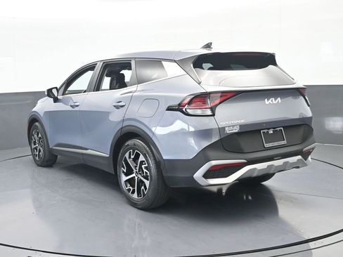 Used 2024 Kia Sportage EX image 4