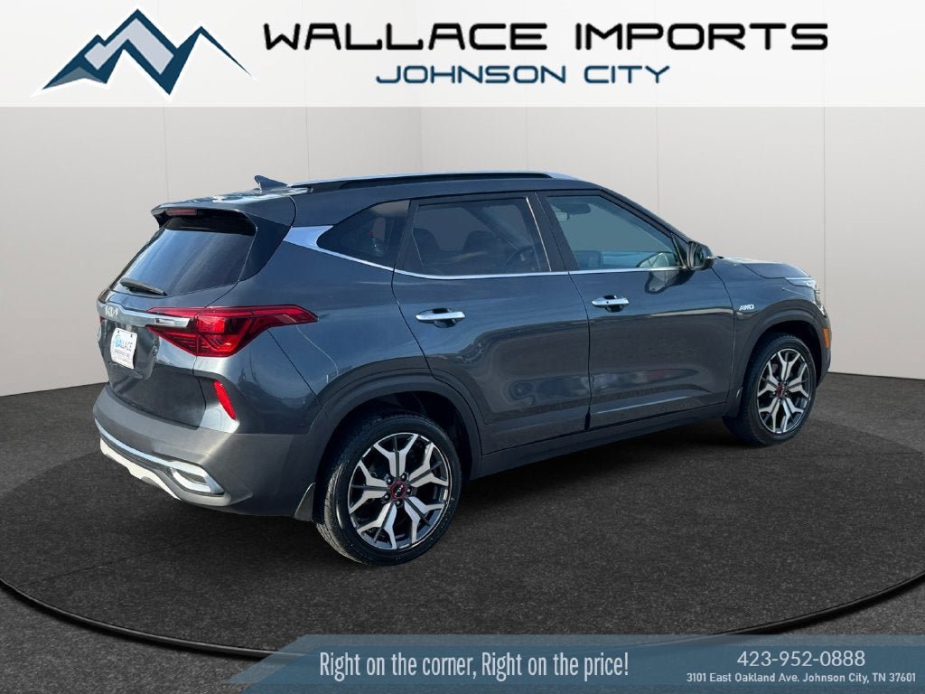 Used 2023 Kia Seltos SX w/ SX Sunroof Package AWD/4WD image 5