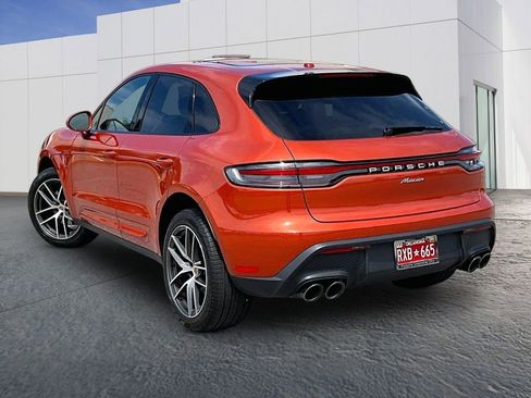 Used 2025 Porsche Macan AWD/4WD image 3