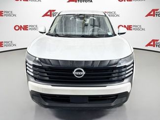 Used 2025 Nissan Kicks SV FWD video 2