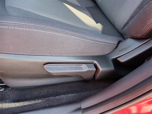 Certified 2025 Subaru Crosstrek 2.0i image 14