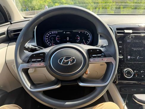 Used 2022 Hyundai Tucson SEL w/ Cargo Package AWD/4WD image 13