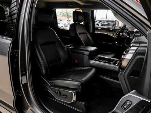 Used 2024 Ford F350 Lariat w/ Lariat Ultimate Package AWD/4WD image 38