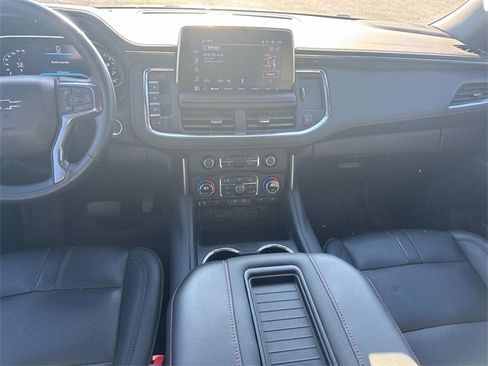 Used 2023 Chevrolet Suburban RST w/ Luxury Package image 22