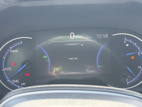 Used 2022 Toyota RAV4 XSE AWD/4WD image 21