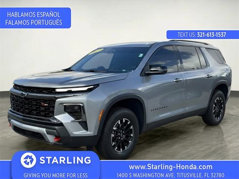 Used 2024 Chevrolet Traverse Z71 w/ Enhanced Driving Package image 1