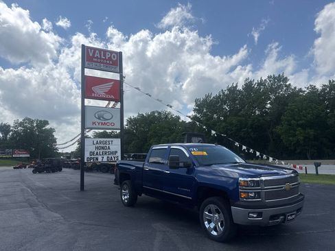 Used 2014 Chevrolet Silverado 1500 LTZ Z71 AWD/4WD image 4