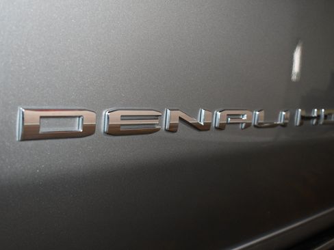 Used 2024 GMC Sierra 2500 Denali w/ Denali Reserve Package AWD/4WD image 99