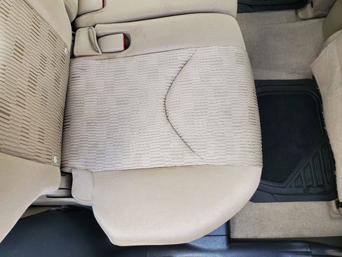 Used 2011 Toyota RAV4 2WD w/ Base L4 Extra Value Pkg image 33