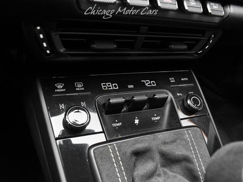 Used 2022 Porsche 911 GT3 image 18