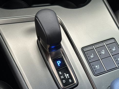 Used 2025 Lexus UX 300h FWD w/ Cold Area Package image 21