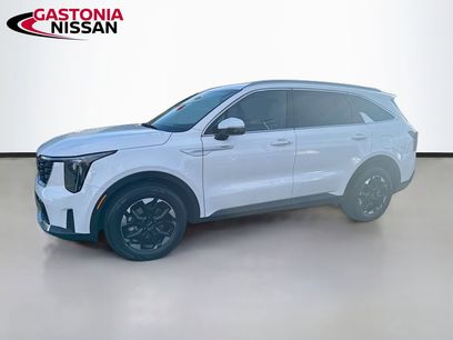 Used 2024 Kia Sorento S