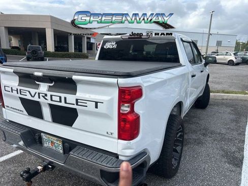 Used 2022 Chevrolet Silverado 1500 LT image 10