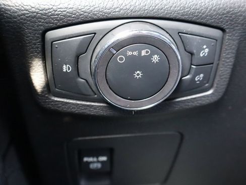 Used 2019 Ford Expedition Max XLT image 27