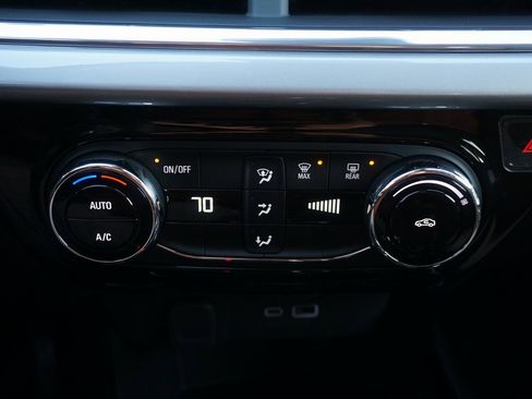 New 2026 Chevrolet Trax LT image 15