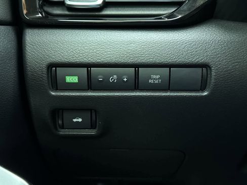 Used 2021 Nissan Sentra SR image 21