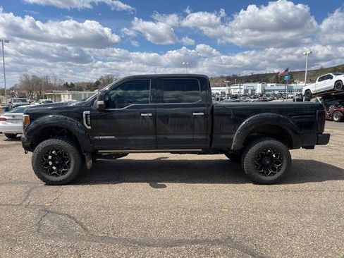 Used 2019 Ford F250 Limited w/ FX4 Off-Road Package AWD/4WD image 5