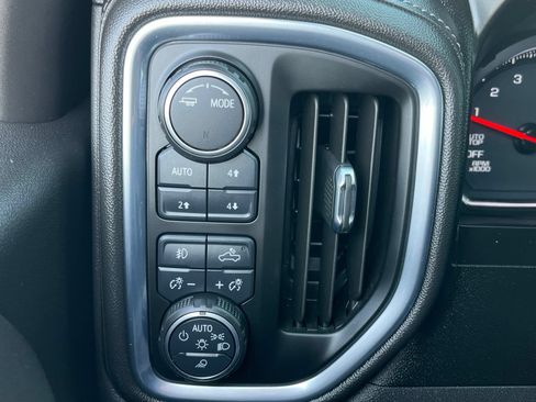 Used 2020 Chevrolet Silverado 1500 LTZ w/ LTZ Plus Package AWD/4WD image 19