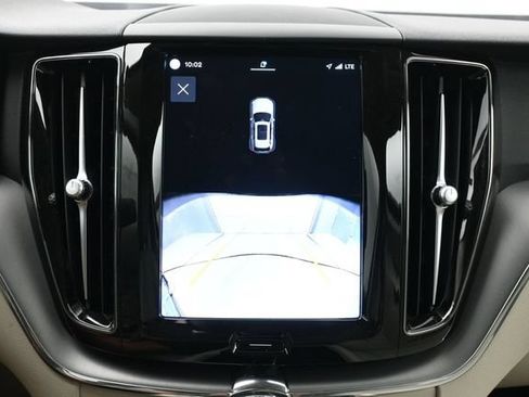 Used 2024 Volvo XC60 B5 Core w/ Climate Package AWD/4WD image 20