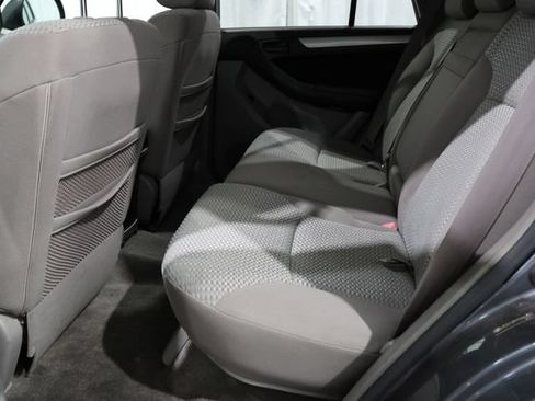 Used 2007 Toyota 4Runner SR5 RWD image 11