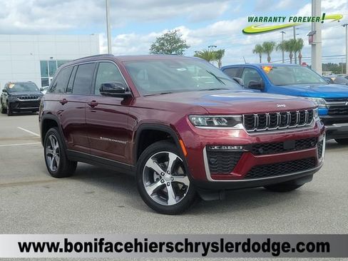 New 2026 Jeep Grand Cherokee Limited RWD image 1