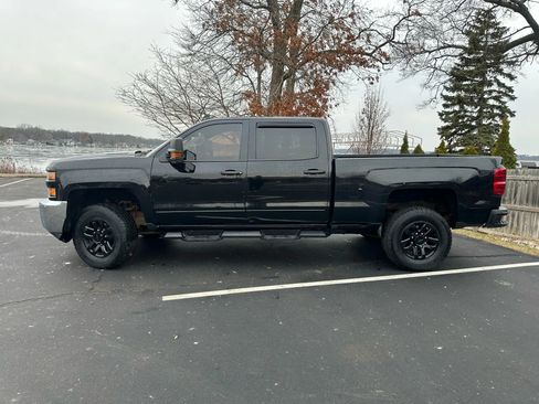 Used 2016 Chevrolet Silverado 2500 LT w/ Midnight Edition image 8