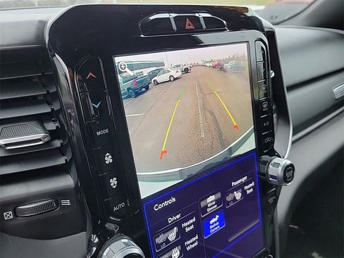 Used 2021 RAM 1500 Big Horn image 26