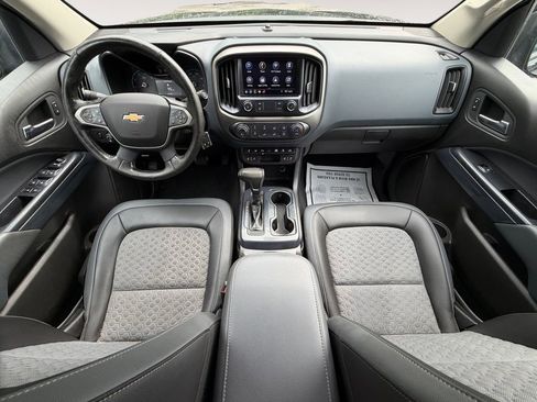 Used 2021 Chevrolet Colorado Z71 w/ Z71 Midnight Edition AWD/4WD image 13